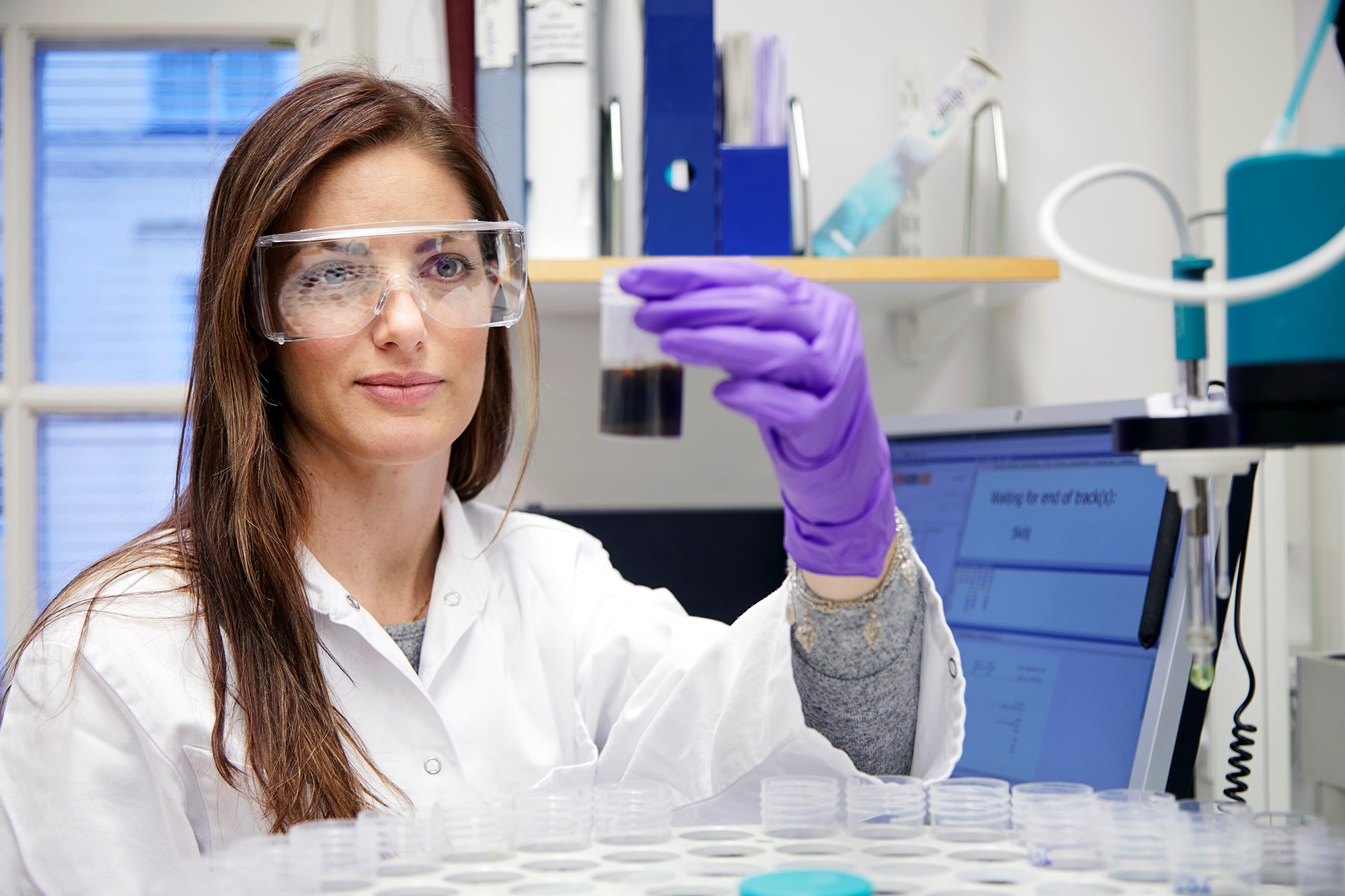 Woman working with R&D